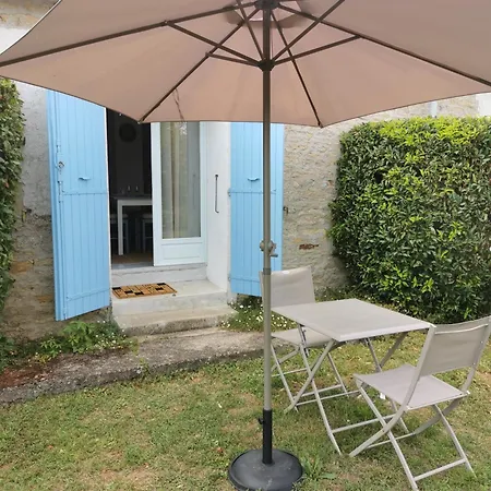 L'enclos bleu Chaille-Les-Marais Exterior foto